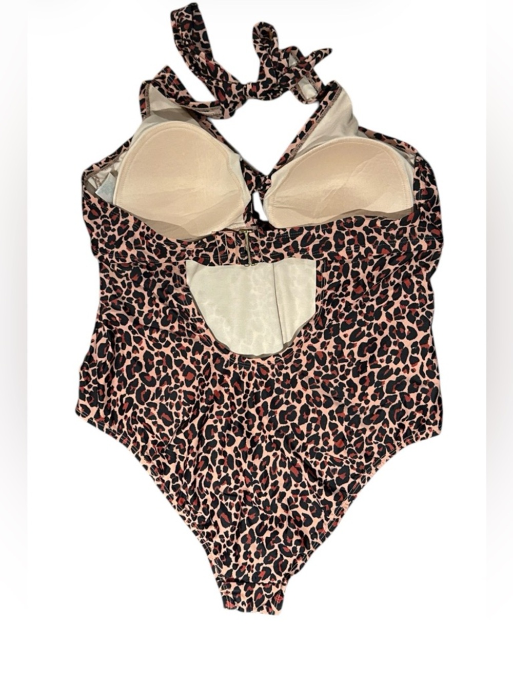 Kona Sol Animal Print Twist Front Halter One Piece Swimsuit w/ front Peep Hole - Picture 2 of 4